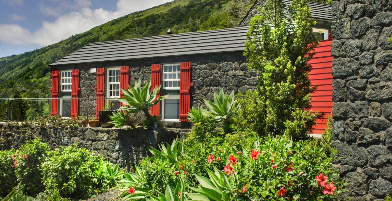 Casas De Incensos - Ter -Ta Guest House Pontas Negras Eksteriør bilde